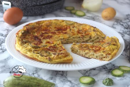 FRITTATA ZUCCHINE E CIPOLLE BIMBY