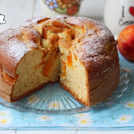 TORTA ALLO YOGURT E PESCHE SOFFICE BIMBY