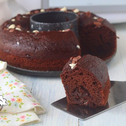 CIAMBELLA AI TRE CIOCCOLATI E YOGURT GRECO BIMBY