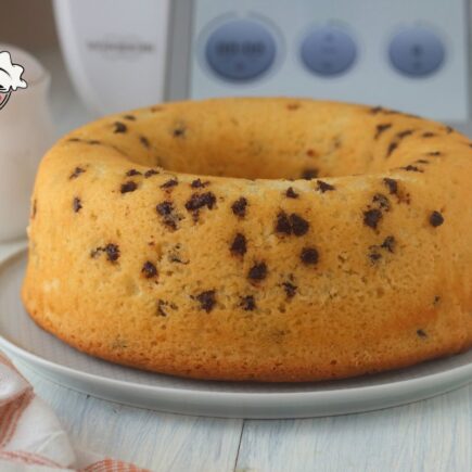 CIAMBELLONE ALLO YOGURT GRECO BIMBY alto e soffice