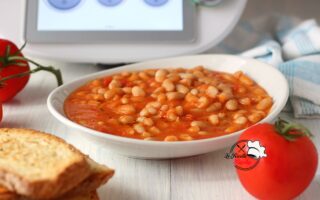 FAGIOLI VELOCI BIMBY CON PANE TOSTATO