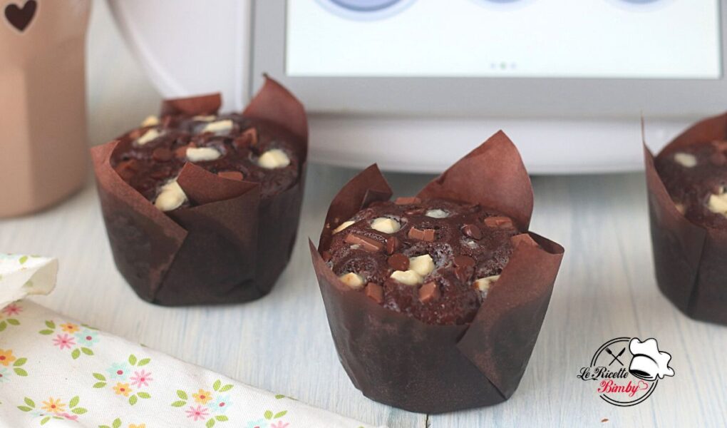 MUFFIN AI TRE CIOCCOLATI BIMBY CON YOGURT GRECO