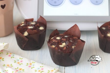 MUFFIN AI TRE CIOCCOLATI BIMBY CON YOGURT GRECO