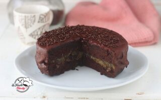 TORTA SACHER AL VAROMA BIMBY