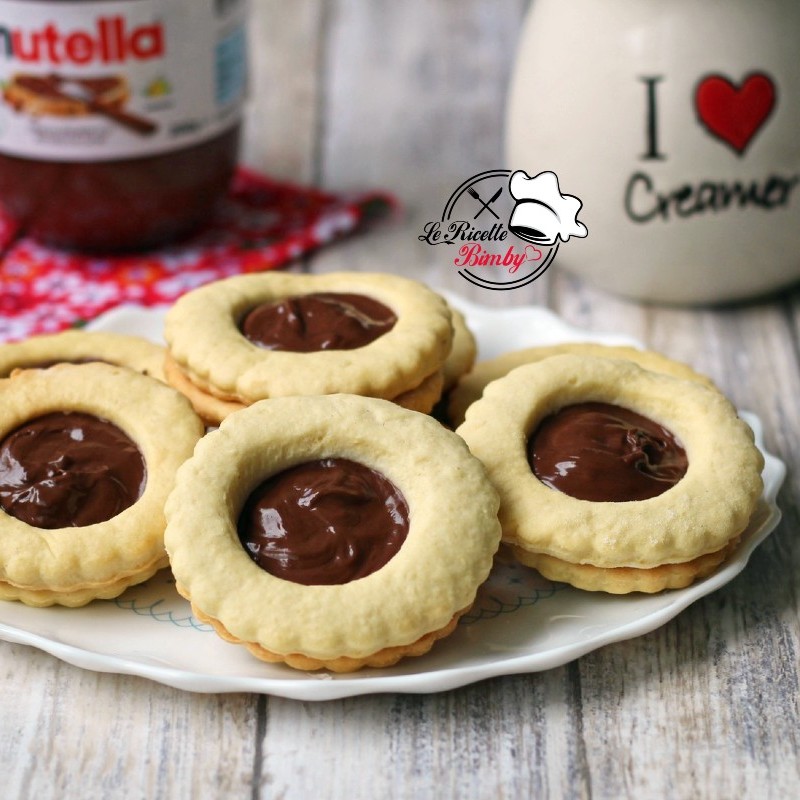 BISCOTTI OCCHIO DI BUE ALLA NUTELLA BIMBY BISCOTTI OCCHIO DI BUE ALLA NUTELLA BIMBY
