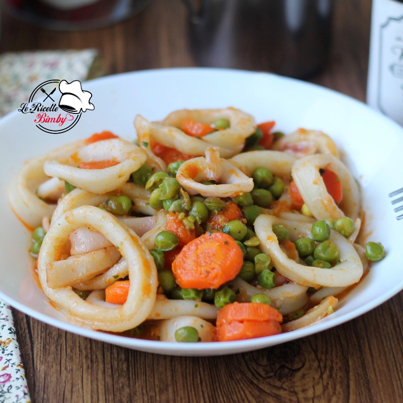 CALAMARI E PISELLI IN UMIDO BIMBY