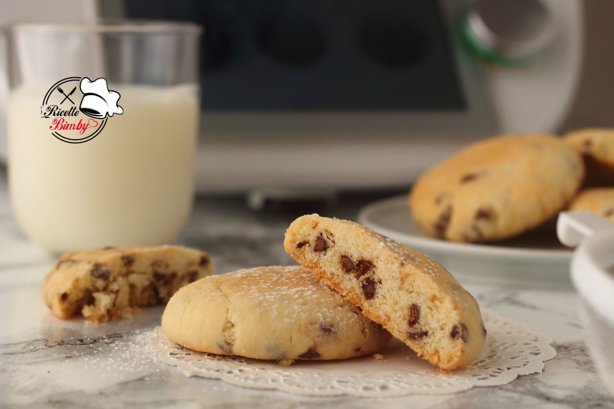 BISCOTTI CON FARINA DI RISO E GOCCE DI CIOCCOLATO BIMBY