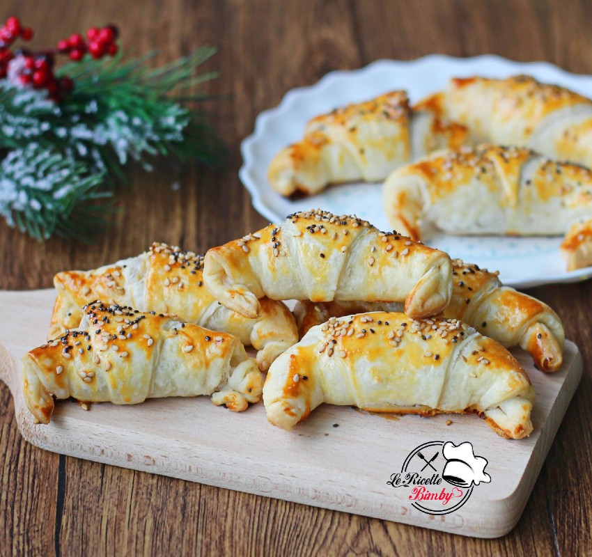 CORNETTI SALATI DI PASTA SFOGLIA BIMBY