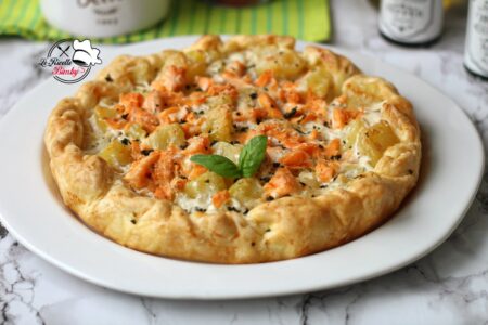 TORTA SALATA ALLE PATATE E SALMONE BIMBY