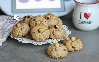 BISCOTTI CROCCANTI ALLE NOCCIOLE BIMBY