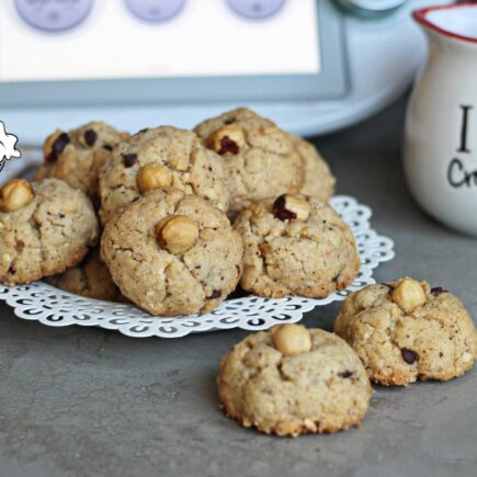 BISCOTTI CROCCANTI ALLE NOCCIOLE BIMBY