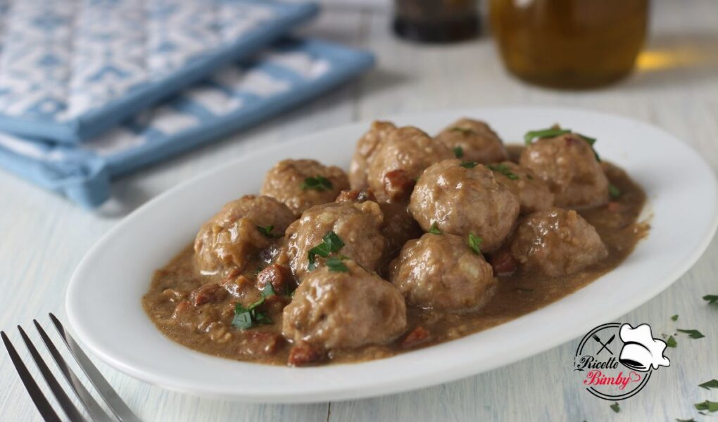 POLPETTE DI CARNE CREMOSE AI FUNGHI BIMBY