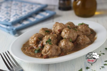 POLPETTE DI CARNE CREMOSE AI FUNGHI BIMBY