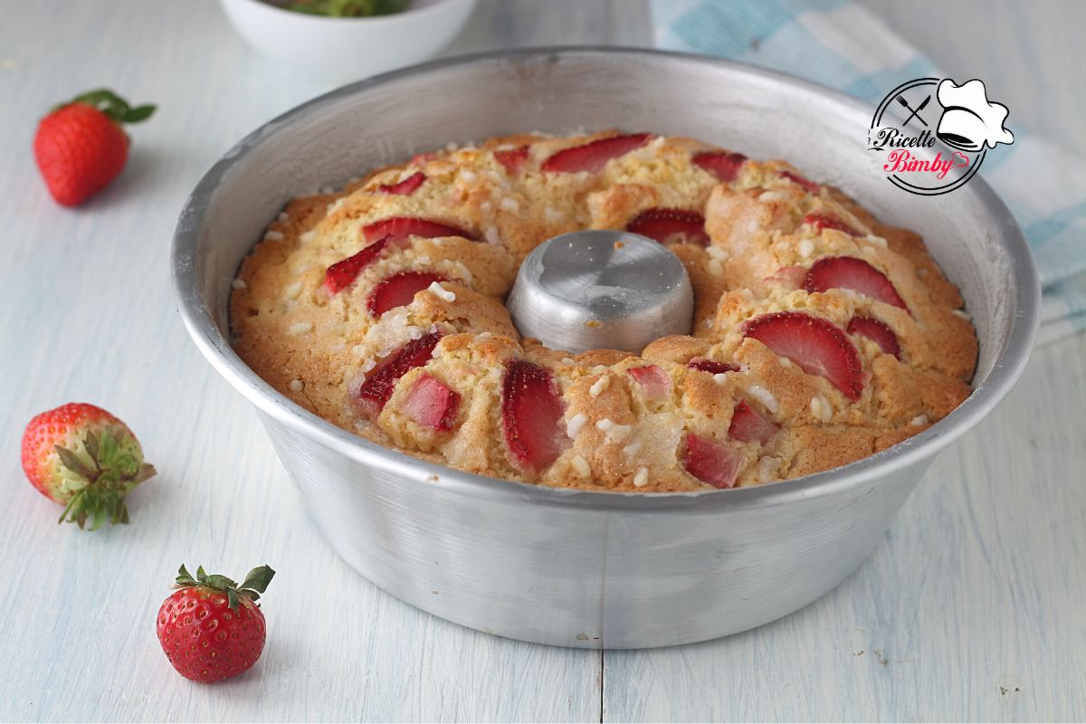 CIAMBELLA ALLE FRAGOLE E LIMONE BIMBY