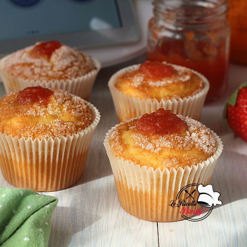 MUFFIN ALLE ARANCE CON CUORE DI MARMELLATA BIMBY