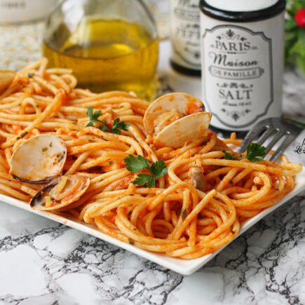 SPAGHETTI ALLE VONGOLE IN ROSSO BIMBY