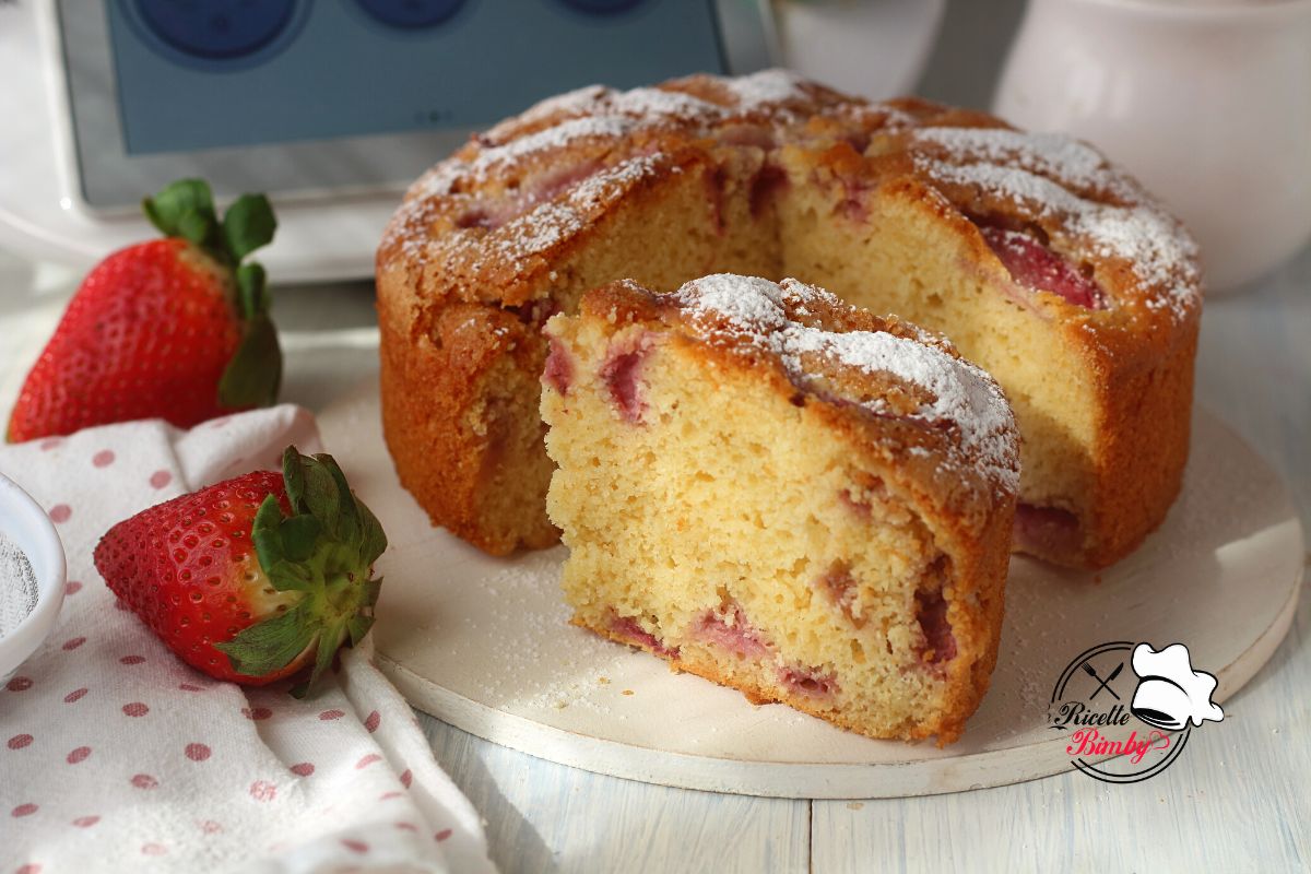 TORTA SOFFICE ALLE FRAGOLE BIMBY
