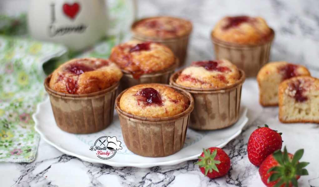 MUFFIN ALLA MARMELLATA DI FRAGOLE BIMBY