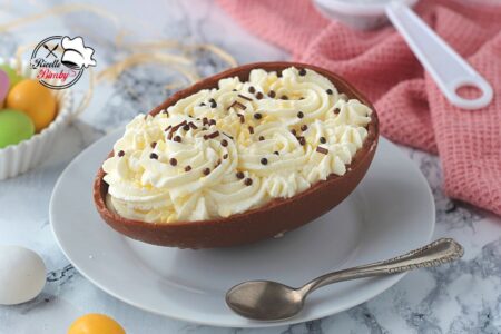 UOVO DI PASQUA RIPIENO CON CREMA AL LATTE BIMBY