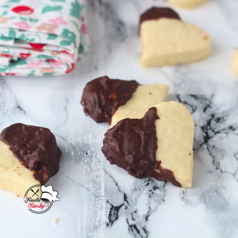 BISCOTTI A CUORE ARANCIA E CIOCCOLATO BIMBY