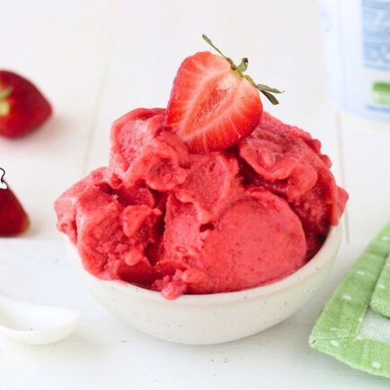 FROZEN YOGURT ALLA FRAGOLA BIMBY
