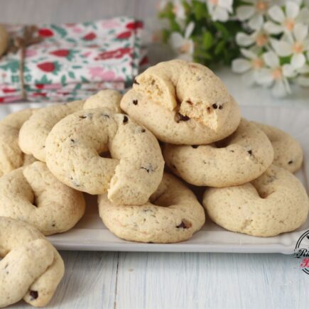 BISCOTTI RUSTICI A CIAMBELLINA