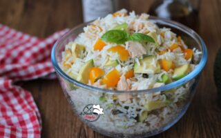 INSALATA DI RISO CON AVOCADO E SALMONE BIMBY