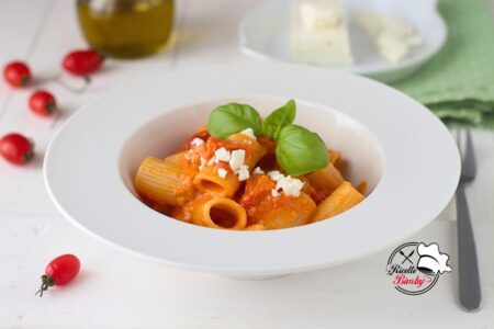 PASTA FETA E POMODORINI