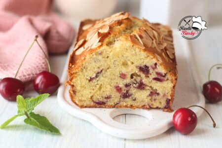 PLUMCAKE ALLE CILIEGIE E MANDORLE BIMBY