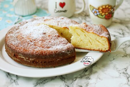 TORTA ALLO YOGURT MORBIDA BIMBY