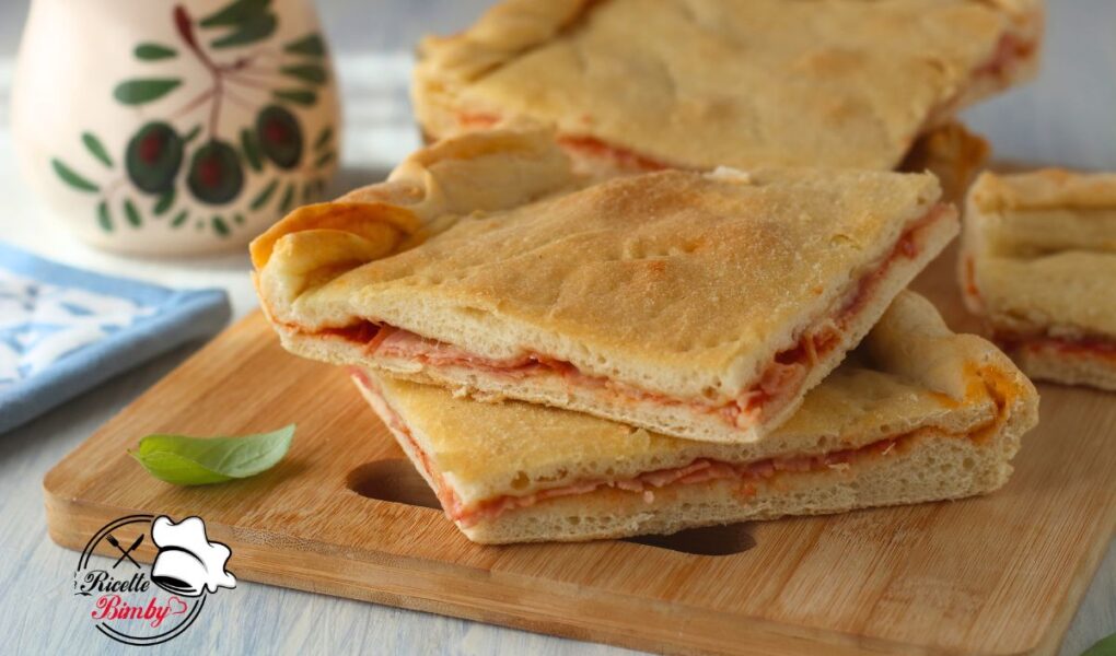 PIZZA RIPIENA PROSCIUTTO E FORMAGGIO BIMBY