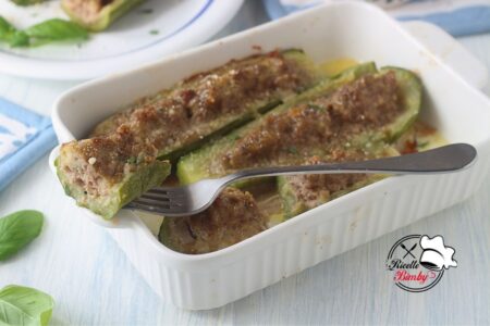 ZUCCHINE RIPIENE DI CARNE
