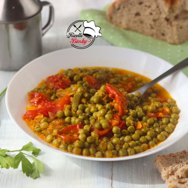 ZUPPA DI PISELLI IN UMIDO BIMBY un primo piatto semplice e confortante che si prepara in pochissimo tempo