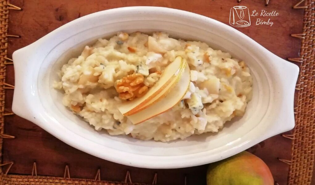 RISOTTO ALLE PERE CON GORGONZOLA E NOCI