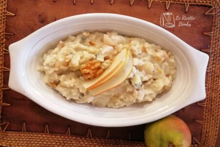 RISOTTO ALLE PERE CON GORGONZOLA E NOCI
