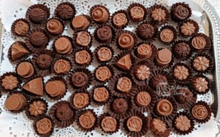 Cioccolatini ripieni agli amaretti Bimby